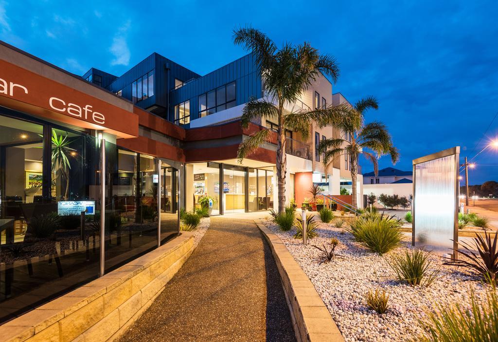 The Esplanade Resort And Spa Lakes Entrance Zewnętrze zdjęcie